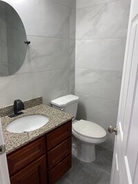 427 W Girard Ave, Unit 3 - 6