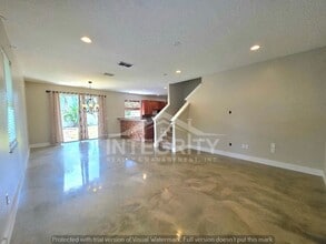 18822 Sunterra Dr in Land O Lakes, FL - Building Photo - Building Photo