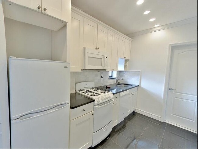 property at 886 10th Ave