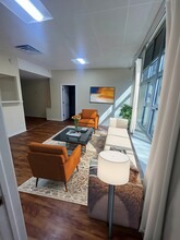 920 W Lakeside Pl in Chicago, IL - Building Photo - Building Photo