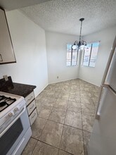 503 S Adams St in Glendale, CA - Foto de edificio - Building Photo