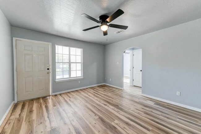 2321 Terrace Dr in Killeen, TX - Building Photo - Building Photo