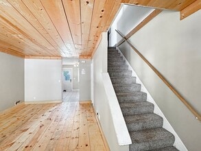 1008 12th Ave SE in Minneapolis, MN - Building Photo - Building Photo