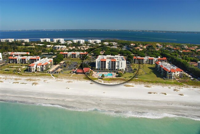 property at 1945 Gulf of Mexico Dr