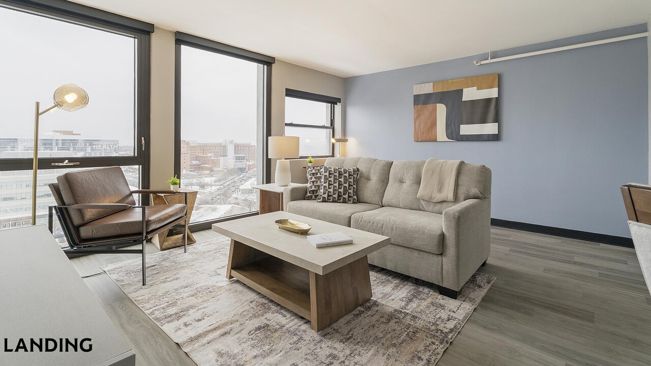 1922 W Ogden Ave, Unit 1405 in Chicago, IL - Building Photo