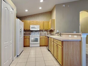 2722 Billingham Dr in Land O Lakes, FL - Building Photo - Building Photo