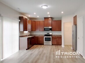 10433 Long Branch Dr in Brownsburg, IN - Building Photo - Building Photo