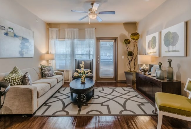 7490 Coronado Ave in Dallas, TX - Building Photo - Building Photo