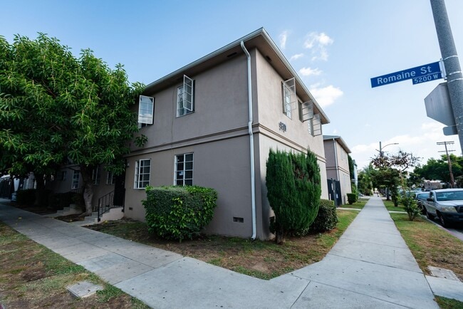 970 N. Serrano Ave. in Los Angeles, CA - Building Photo - Building Photo