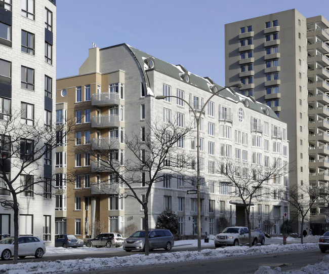 Le Clos St-André in Montréal, QC - Building Photo - Building Photo