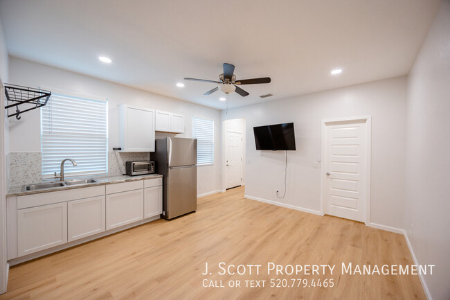 property at 1270 Carlsbad Dr