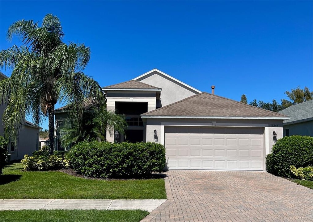 15348 Blue Fish Cir in Lakewood Ranch, FL - Building Photo