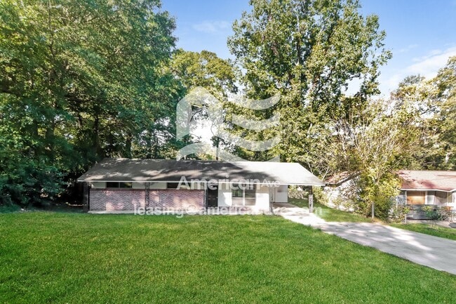 property at 939 Rosewood Dr