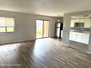 165 San Juan Cir in Melbourne, FL - Building Photo - Building Photo
