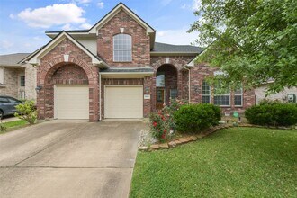 18111 Blues Point Dr in Cypress, TX - Building Photo - Building Photo