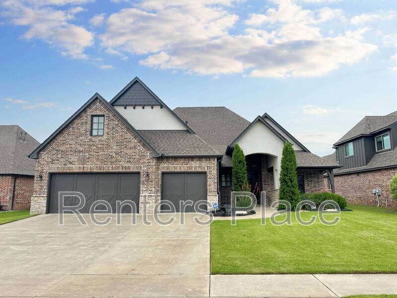 10387 E 124th St S in Bixby, OK - Building Photo