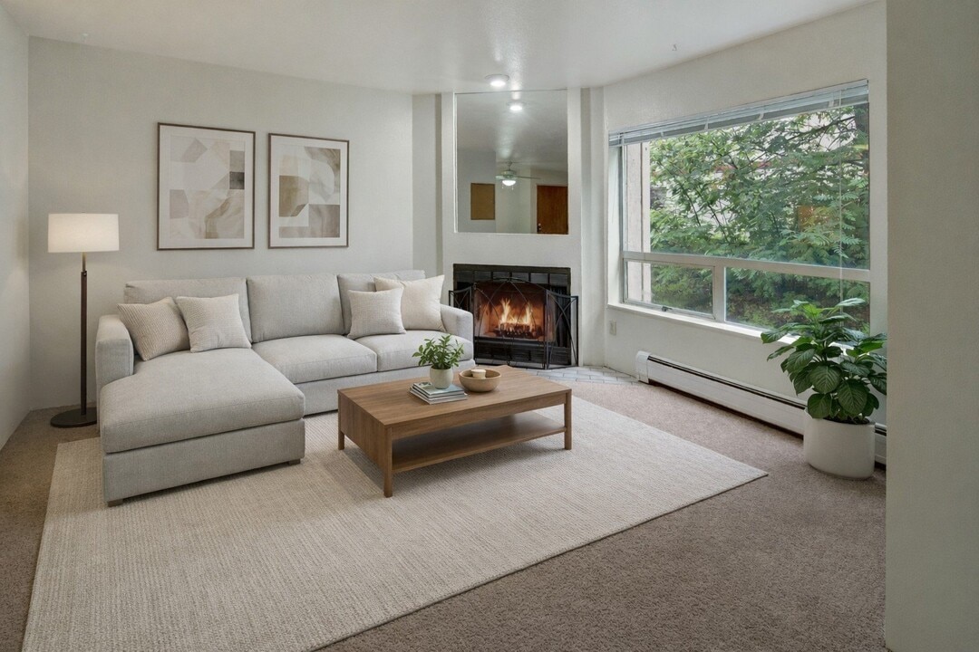 Chugach South in Anchorage, AK - Foto de edificio