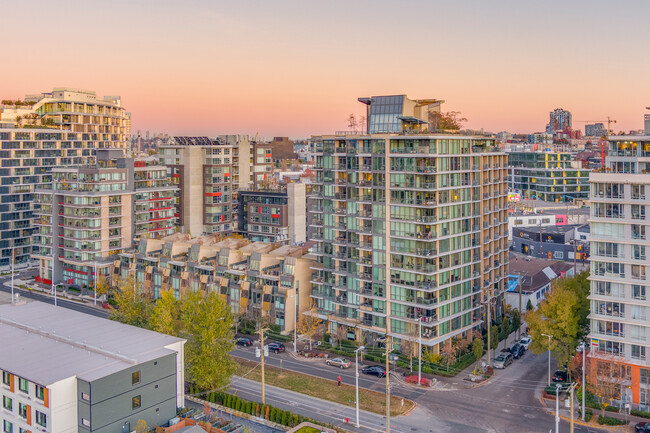 James in Vancouver, BC - Building Photo - Building Photo