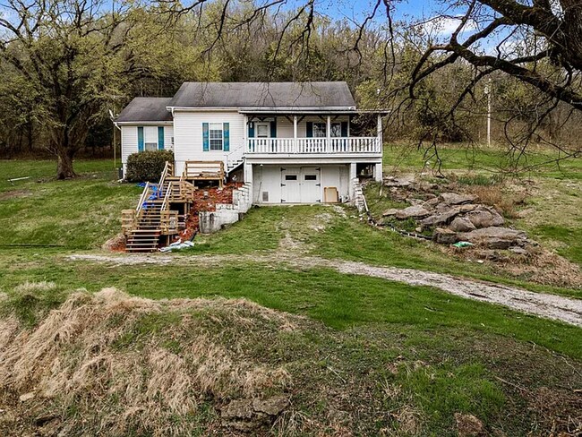 18 Lakeshore Cir in Carthage, TN - Building Photo - Building Photo
