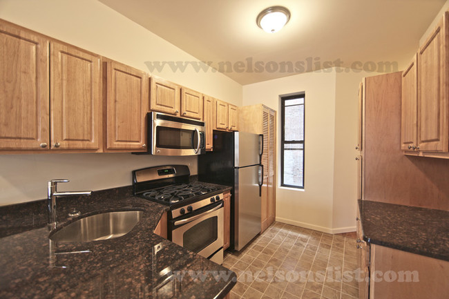 134 29TH ST in Brooklyn, NY - Foto de edificio - Floor Plan