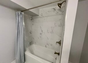 2314 S Seeley Ave, Unit Garden in Chicago, IL - Building Photo - Building Photo