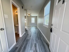 6427 Waldron Dr in Houston, TX - Building Photo - Building Photo