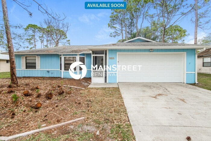 1325 Helvenston St NW in Palm Bay, FL - Building Photo