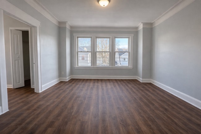 55 Schley St, Unit 3