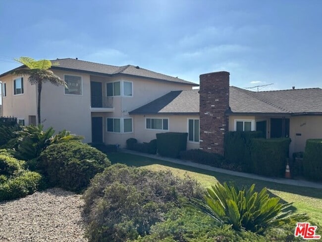 property at 5128 W Slauson Ave