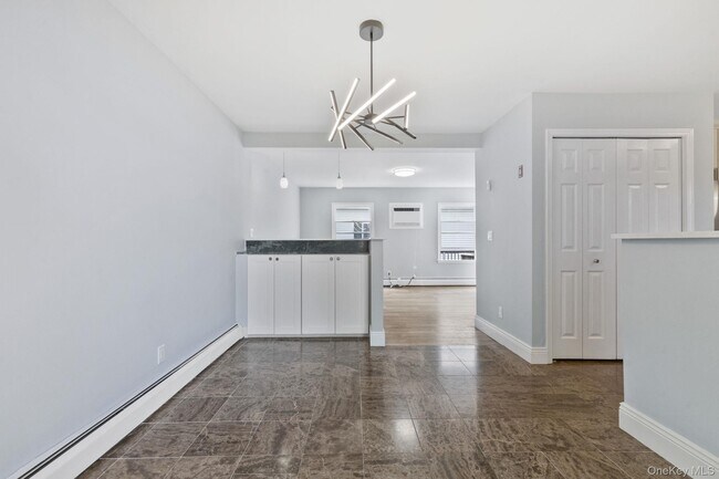 132 Waverly Ave in Mamaroneck, NY - Building Photo - Building Photo