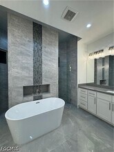 2813 NW 14th Terrace in Cape Coral, FL - Building Photo - Building Photo