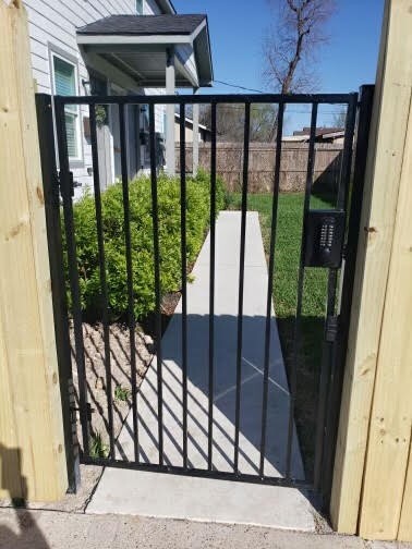 property at 4903 Noble St