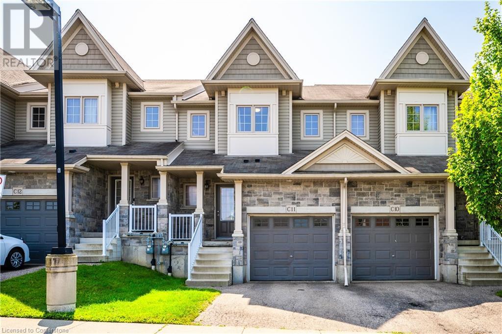 7 Upper Mercer St in Kitchener, ON - Building Photo
