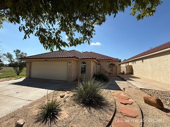 property at 2707 Regis St
