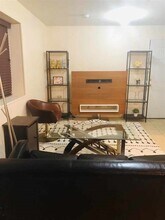 166 19th St-Unit -G1 in Union City, NJ - Building Photo - Building Photo