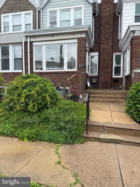 property at 653 Gerhard St