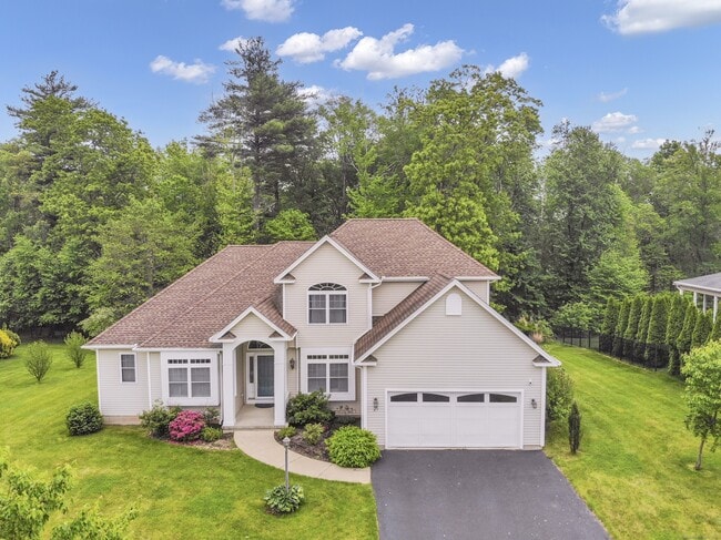 21 Beaudry Ln in Bloomfield, CT - Building Photo - Building Photo
