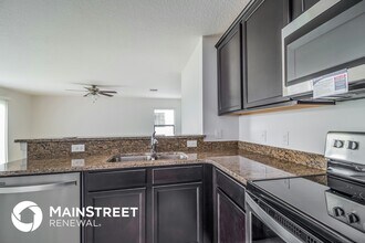 2438 Caspian Dr in Lakeland, FL - Building Photo - Building Photo