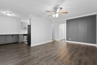 6021 N Winthrop Ave in Chicago, IL - Building Photo - Building Photo