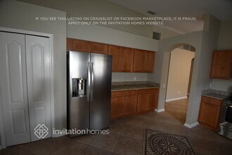 12307 Twinkling Star Pl in Riverview, FL - Building Photo - Building Photo