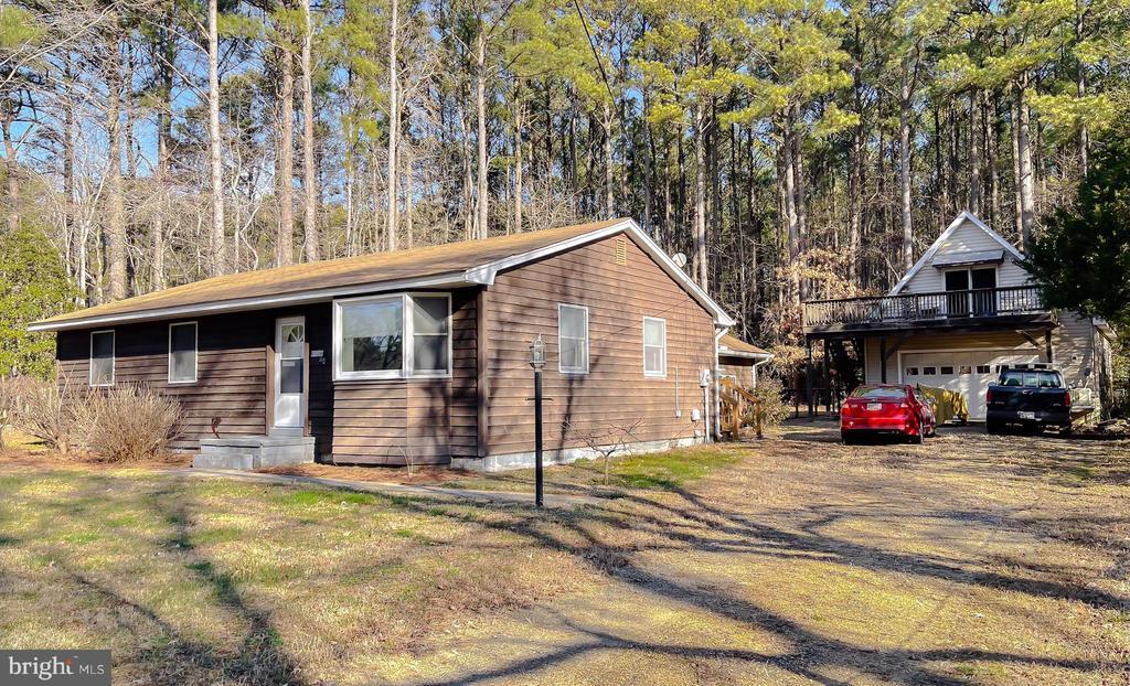 18937 McKays Cove Ln in Leonardtown, MD - Building Photo