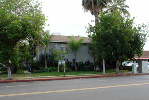 Encino Apartments