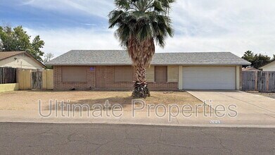 1547 W Kerry Ln in Phoenix, AZ - Building Photo - Building Photo