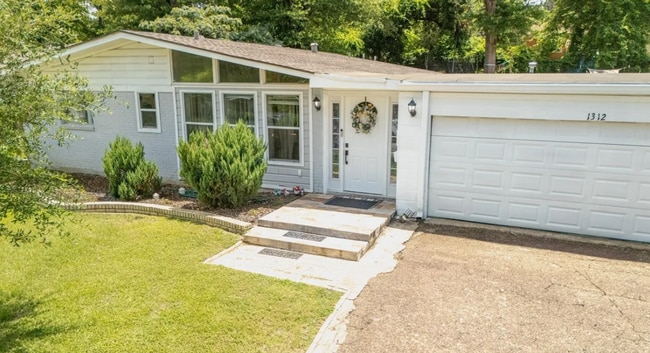 property at 1312 Powers Dr