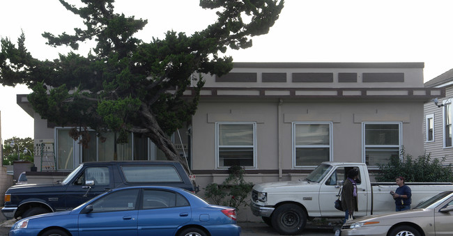 22217-22225 Mission Blvd in Hayward, CA - Building Photo - Building Photo