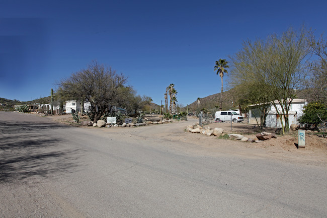 Cactus Gardern Mobile Home Ranch in Tucson, AZ - Building Photo - Building Photo