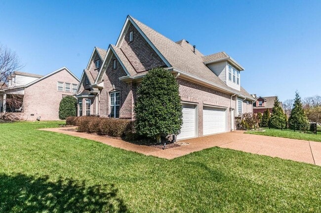 337 Shadow Creek Dr in Brentwood, TN - Building Photo - Building Photo