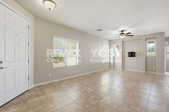 1564 E Melrose Dr in Casa Grande, AZ - Building Photo - Building Photo