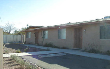 2823 N Flanwill Blvd in Tucson, AZ - Foto de edificio - Building Photo