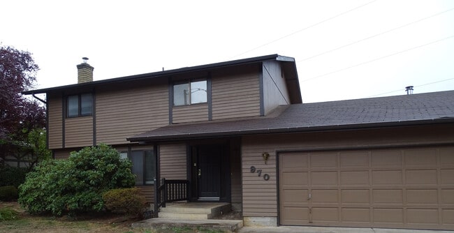 970 S 55th Pl in Springfield, OR - Building Photo - Building Photo